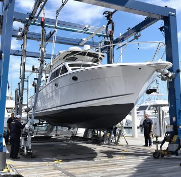 dry-dock-haul-out-boat-painting-refinish